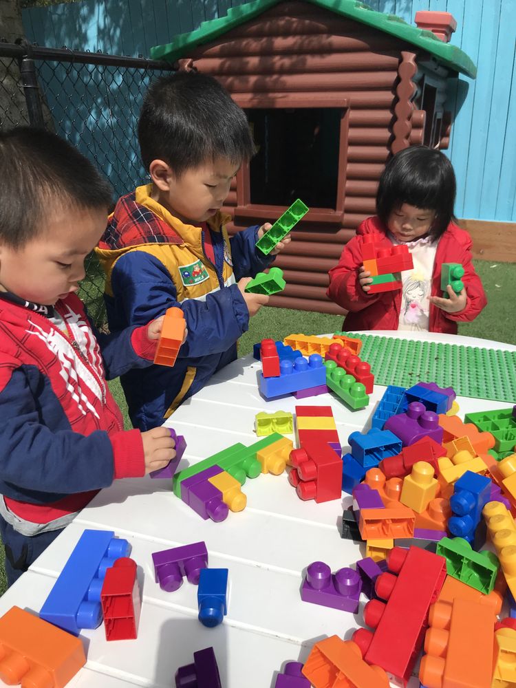 Bellevue Sunrise Childcare - childcare center in Bellevue, WA