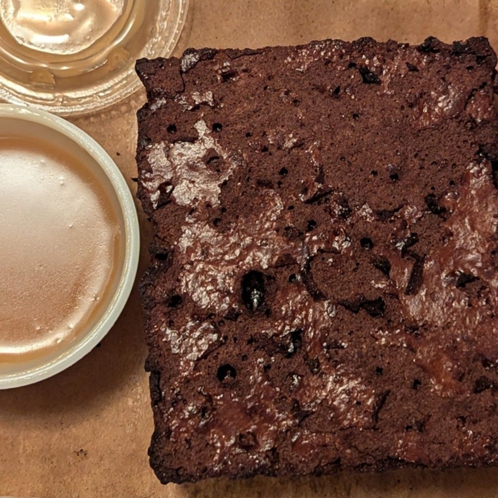 Pinthouse Pizza - Brownie and Caramel Sauce - Pizza Near Me - Austin, Texas Pinthouse Pizza - Brownie and Caramel Sauce - Pizza Near Me - Austin, Texas