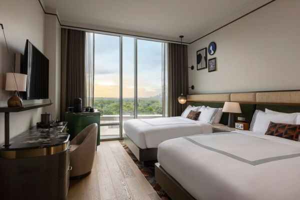 The Tess, Autograph Collection by null