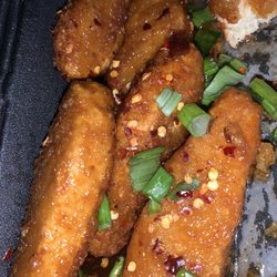 Fire Wings - Saigon sauce - BEYOND CHICKEN 6PC STRIP COMBO DD