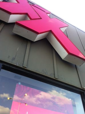 TJ MAXX - Updated February 2026 - 12 Photos & 16 Reviews - 330