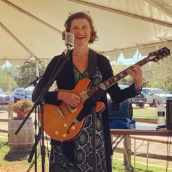 Danielle Reich Music - Solo performance available
