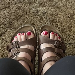 O P Nails - Fresh toes!