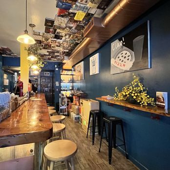 El Tanque Trattoria Bar - Pizza Near Me - New York, New York El Tanque Trattoria Bar - Pizza Near Me - New York, New York