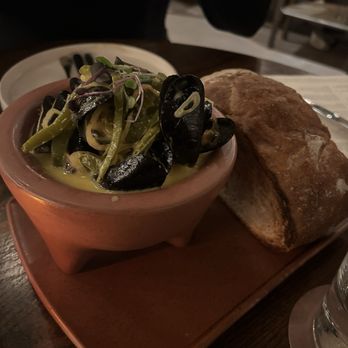 Tzuco - Mussels - Mexican Near Me - Chicago, Illinois