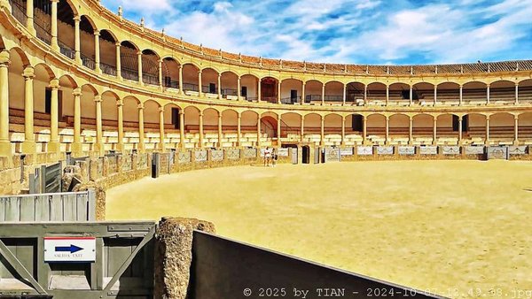 Bullring of the Royal Cavalry of Ronda by null