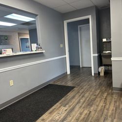 May Family Chiropractic - Front entrance/waiting room
