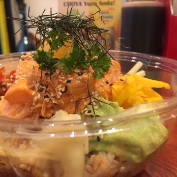 Simple NYC - Spicy salmon with sesame "crunchies" and a brown rice "base" per the owner - not very spicy and with nori on the house! - Poke Near Me - New York, New York