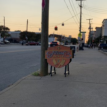 Feast BBQ - Barbeque Near Me - Louisville, Kentucky Feast BBQ - Barbeque Near Me - Louisville, Kentucky