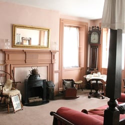 Lemoyne House