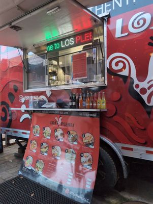 Los Plebes Tacos by null