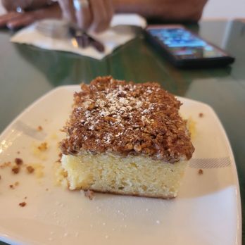 FIG Restaurant - Coffee cake - Bars Near Me - Santa Monica, California FIG Restaurant - Coffee cake - Bars Near Me - Santa Monica, California