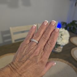 Four Seasons Nails & Spa