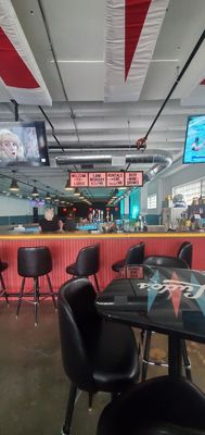 Ludo's Shuffleboard Bar by null