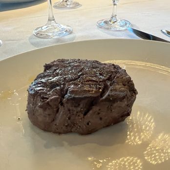 Del Frisco's Grille - 8oz Petite fillet - New American Near Me - Cherry Creek, Colorado