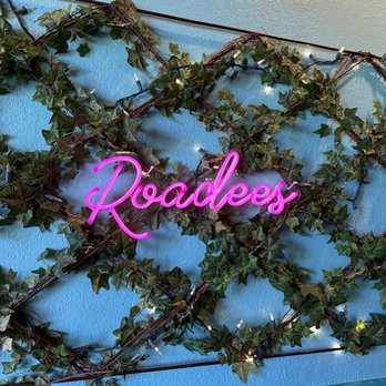 Roadees Cafe - Neon sign - Delis Near Me - Discovery Bay, California