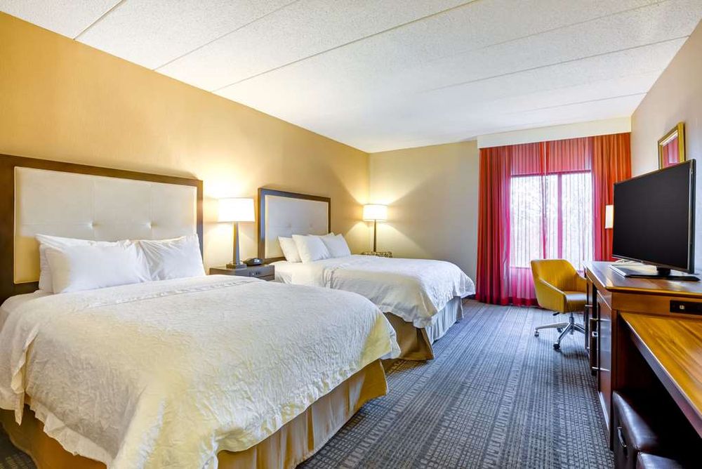 Hampton Inn Boston-Norwood