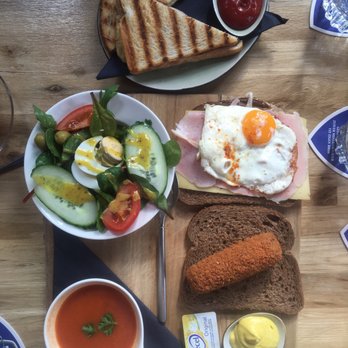 Cafe Heen & Weer - 12 Uurtje: €9.50 - Cafes Near Me - Utrecht, Utah