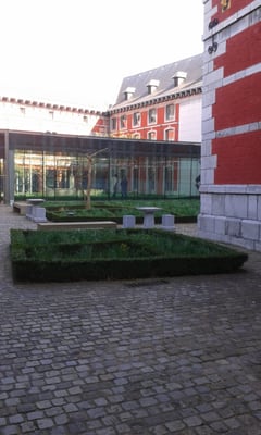 Le Grand Curtius Museum by null