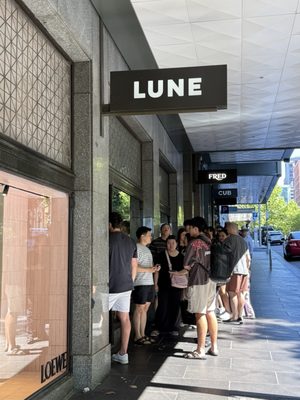 Lune Croissanterie Melbourne CBD by null