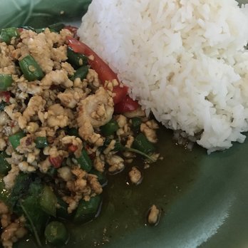 Bua Thai Restaurant - The Basil chicken - Thai Near Me - Aurora, Colorado
