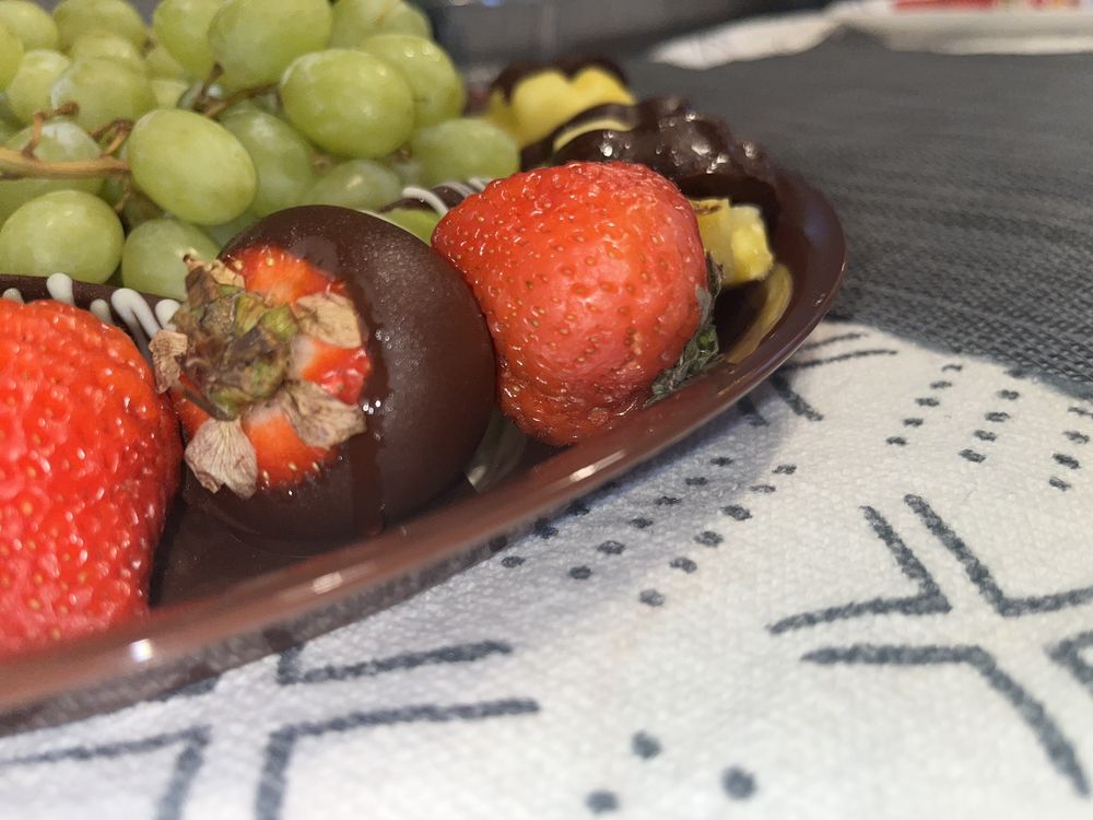 Edible Arrangements Logo