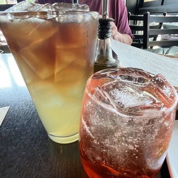 Pazzi Di Pizza - Arnold Palmer and Aperol spritz - Pizza Near Me - Elmhurst, Illinois