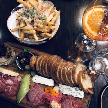 Woodblock - Cocktail Bars Near Me - Redmond, Washington