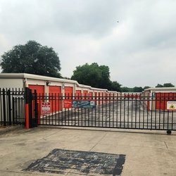 Public Storage