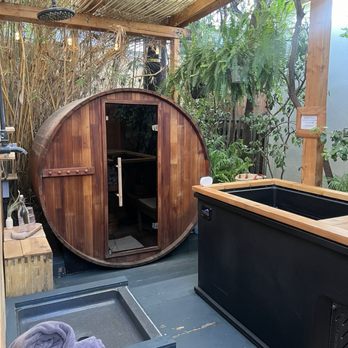 Den Mother Wellness - Sauna and cold plunge - Massage Therapy Near Me - Venice, California Den Mother Wellness - Sauna and cold plunge - Massage Therapy Near Me - Venice, California