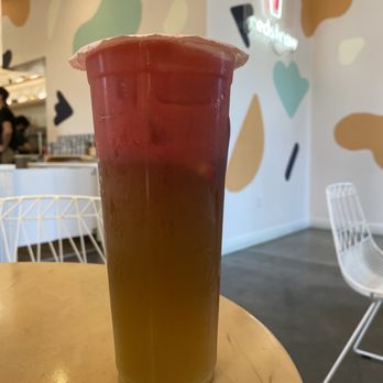 Redstraw - strawberry jasmine tea - Bubble Tea Near Me - Irvine, California
