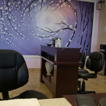 Sparkle Nails - The main wall has a relaxing get mural. - Nail Salons Near Me - Albuquerque, New Mexico