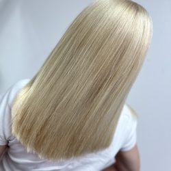 Sapphire Salon and Spa- Boutique - Dinara's expertise with color and cut are the best in the business.