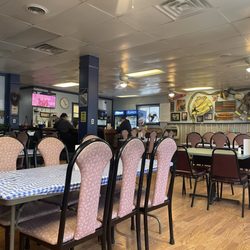 Station 2 Restaurant & Motel - Restaurant