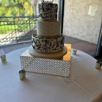 Tasteful Cakes - Birthday cake - Desserts Near Me - Corona, California Tasteful Cakes - Birthday cake - Desserts Near Me - Corona, California