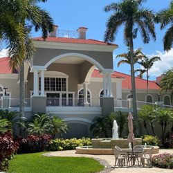 Naples Lakes Country Club - Newly Painted!