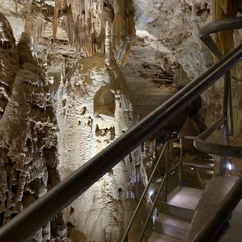 Natural Bridge Caverns - inside - Tours Near Me - San Antonio, Texas Natural Bridge Caverns - inside - Tours Near Me - San Antonio, Texas