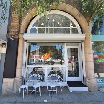 Fluffy McCloud's - Ice Cream & Frozen Yogurt Near Me - Los Angeles, California Fluffy McCloud's - Ice Cream & Frozen Yogurt Near Me - Los Angeles, California
