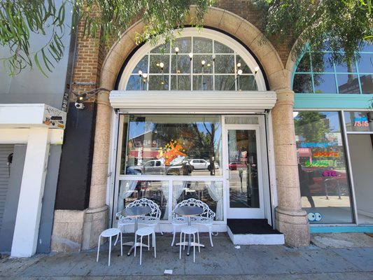 Fluffy McCloud's by null