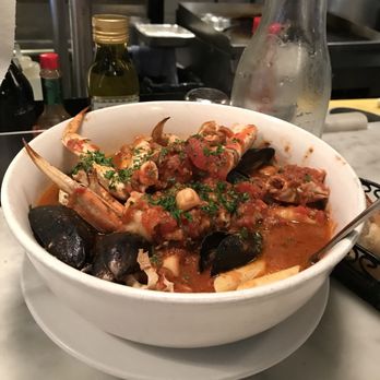 Sotto Mare - The Best Damn Crab Cioppino - Seafood Near Me - San Francisco, California Sotto Mare - The Best Damn Crab Cioppino - Seafood Near Me - San Francisco, California