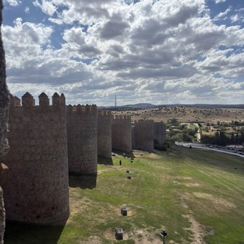 Muralla de Ávila - Landmarks & Historical Buildings Near Me - Ávila, AV
