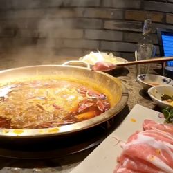 XIAOLONGKAN HOTPOT