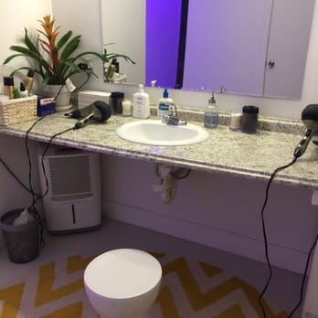 Reboot Float & Cryo Spa - The area for after your shower and float. - Float Spa Near Me - San Francisco, California Reboot Float & Cryo Spa - The area for after your shower and float. - Float Spa Near Me - San Francisco, California