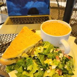 Tomato Basil Bisque