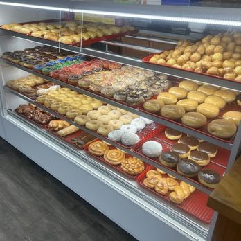 Breeze Donuts and Kolaches - A great and wide variety of tasty donuts! - Donuts Near Me - Mary Esther, Florida Breeze Donuts and Kolaches - A great and wide variety of tasty donuts! - Donuts Near Me - Mary Esther, Florida