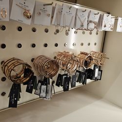 kate spade new york outlet - Pretty stuff