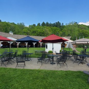 Vino In the Valley - American Near Me - Maiden Rock, Wisconsin Vino In the Valley - American Near Me - Maiden Rock, Wisconsin