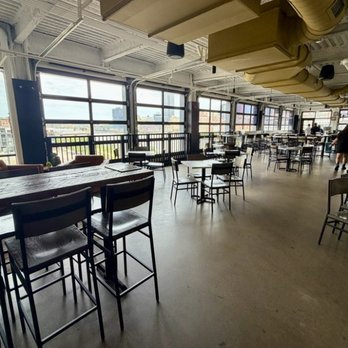 The Finch - Dining area - Cocktail Bars Near Me - Pittsburgh, Pennsylvania The Finch - Dining area - Cocktail Bars Near Me - Pittsburgh, Pennsylvania