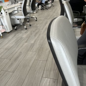 Daisy Nails - Inside nail salon - Nail Salons Near Me - Lancaster, California Daisy Nails - Inside nail salon - Nail Salons Near Me - Lancaster, California