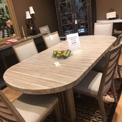 Hooker Factory Outlet - $2499